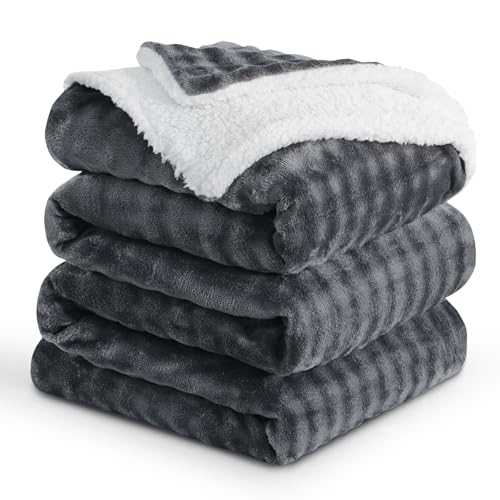 RUIKASI Manta Cama Invierno para Cama 180/200, Franela Sherpa Reversible Polar de Borreguito, Gruesa y Suave al Tacto, Calidez Envolvente y Buena Transpirabilidad (Gris, 220 x 240 cm)