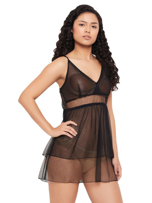 Image of Clovia Women's Lace Solid Babydoll with Thong in Black