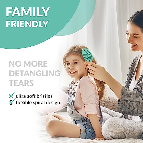 marQus Detangling Hair Brush for Women and Men, With Ultra-Soft, Flexible Bristles and Body, Glides Through Tangles with Ease - Image 4