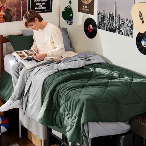 Image of Bedsure Twin XL Bed in a Bag Reversible 5 Pieces Dark Green /Forest Green | Inclusive, reversible, lightweight, soft, breathable, sheets, bedding, washable