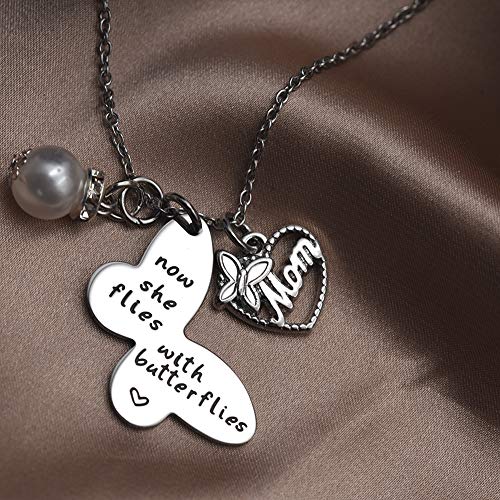 Collier avec pendentif gravé Now She Flies papillon finement ciselé pour deuil
