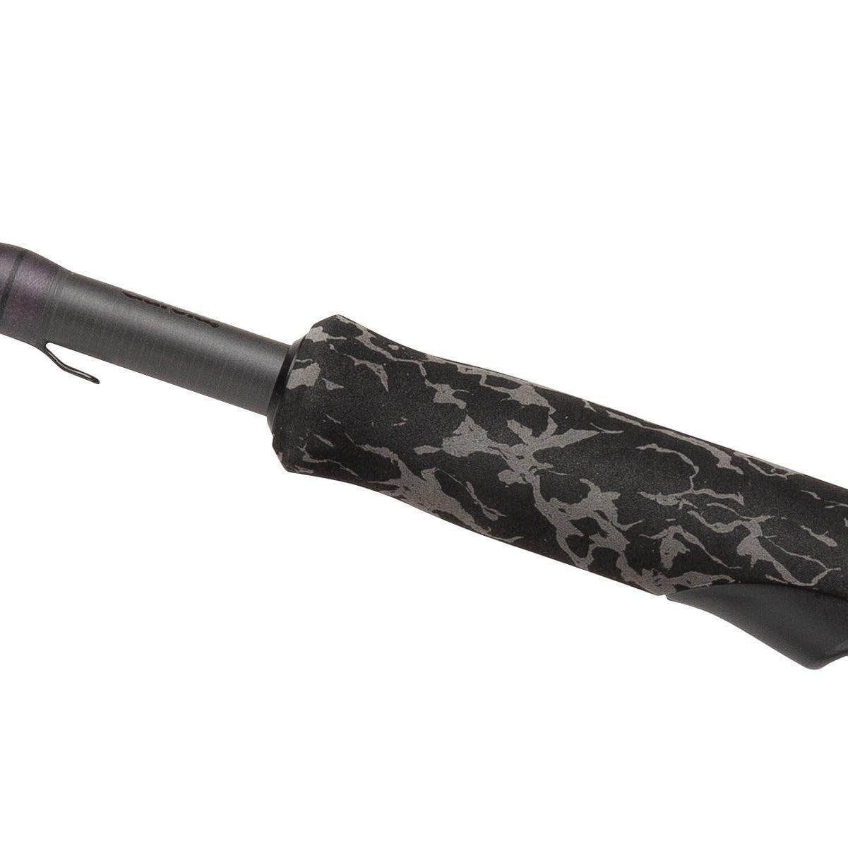 Abu Garcia Max X Black OPS Spinning Combo | Canne à pêche et Moulinet légers pour l'achigan, Le brochet et la Truite en Eau Douce | Durable | Moulinet à Tambour pour Les pêcheurs | Plusieurs Tailles