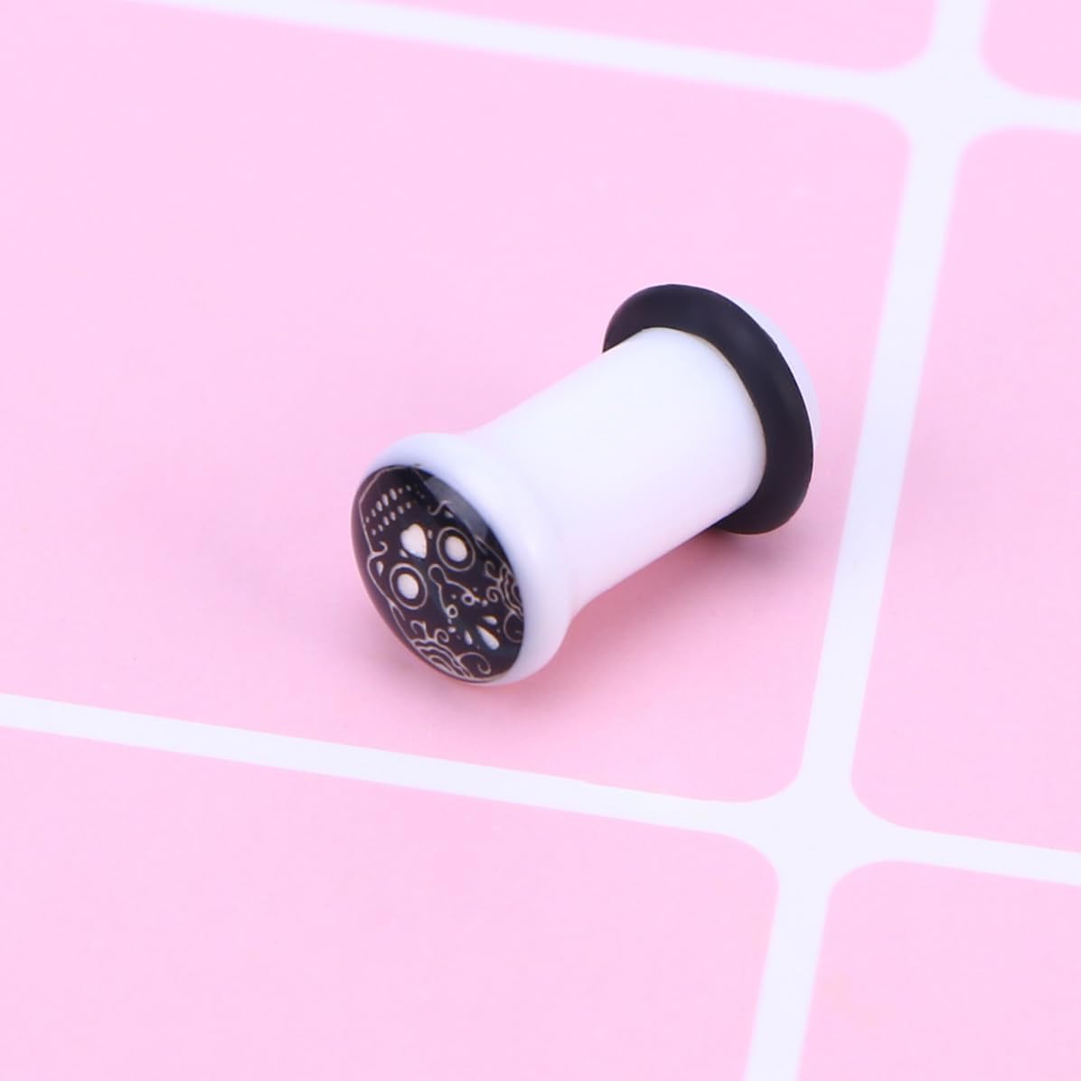 NOLITOY MM Acrylic Luminous Skull Ear Tunnel Plugs for Halloween Season