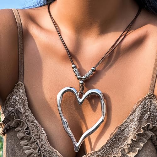 GIGB PBDK Boho Heart Choker Cord Necklace for Women Adjustable Open Beaded Big Heart Pendant Necklaces Exaggeration Love Chains Leather Choker Cowgirl Jewelry4