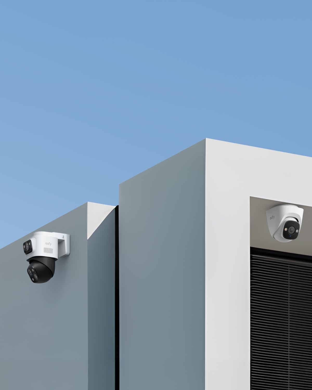 eufy Security S4 Camaras de vigilancia Exterior PoE NVR, 2 cámaras Bullet-PTZ, 2 cámaras Torre, Encuadre y Seguimiento automático IA, búsqueda Inteligente de Video, luz estroboscópica, grabación 24/7