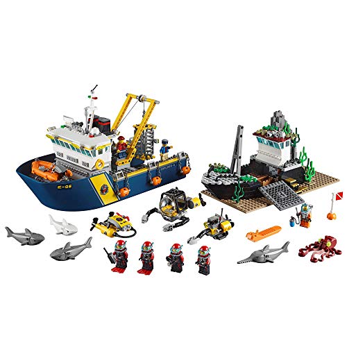 LEGO City Deep Sea Explorers 60095 Exploration Vessel Building Kit