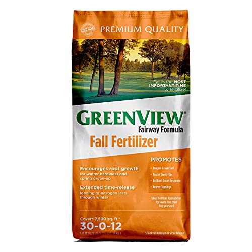 9 Best Fall Fertilizer for Lawns (Reviews & Guide) Mower On the Lawn