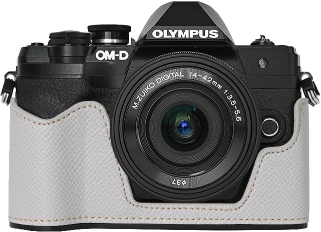 E-M10 IV Case, Handmade PU Leather Half Camera Case Bag Cover Bottom Opening Version for Olympus OM-D E-M10 Mark IV With Hand Strap (Green)