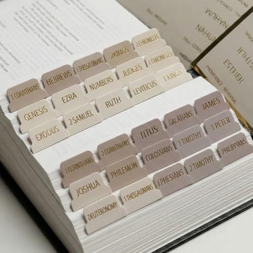 150 pestañas de la Biblia laminadas con letras grandes y guía de alineación en color beige