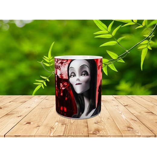 Taza Familia Addams - Ideal para regalar a todo amante de las series.