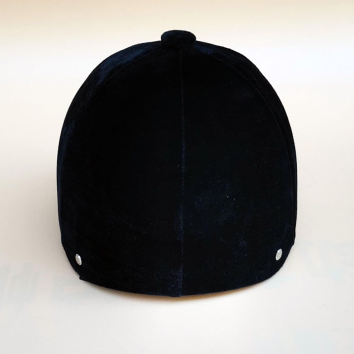 Casco da Equitazione Nero in Abs Rivestimento in Velluto Traspirante e Protettivo, Design Elegante per Uso Outdoor e Gare di Equitazione