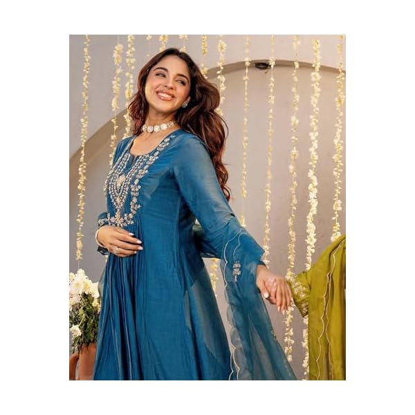 nermosa women embroidery solid a line kurta and pant set with dupatta