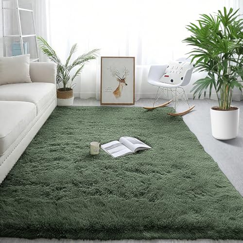MIUUIPI Tapis moelleux à poils longs, lavable, antidérapant, moderne, pour chambre à coucher, chambre d'enfant, vert foncé, 80 x 160 cm