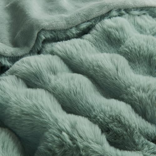 Lotus Karen Faux Fur Throw Blanket Sage Green - Big Bubble Rabbit Fluff Blanket for Couch Bed Sofa,Softest Fluffy Fuzzy Cozy Blanket, Plush Thick Furry Shaggy Warm Blankets for Women,50x60 Inches
