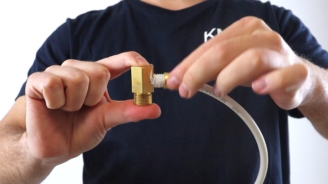 KMINA - Bidet voor WC met Jet Koud Water, Douche WC Adapter, WC Water Jet, Sproeier Bidet WC, Draagbare bidet voor WC, Niet-elektrisch, Instelbare Druk en Eenvoudig te Installeren, Zwart