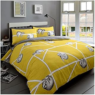 FAIRWAYUK Mustard Bedding Set - Cute Sloth Printed Kingsize Duvet Cover with Matching Pillow Case, 3 Piece Reversible Ultra Soft Quilt Covers, Easy Care, 230x220 cm