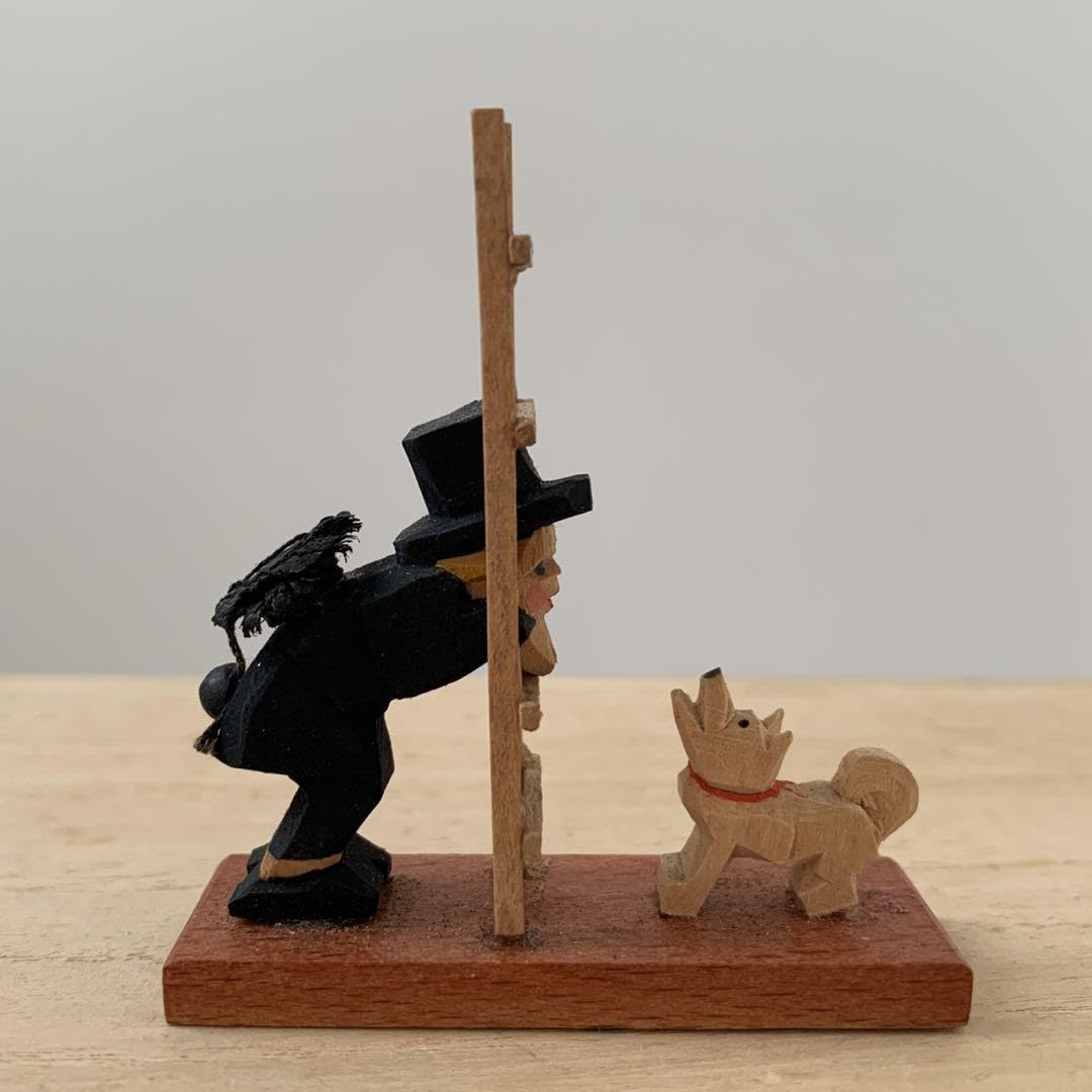エミル ヘルビッヒ工房 ドイツ工芸品 木彫り人形 男の子と犬 エミル ヘルビッヒ工房 ドイツ工芸品 木彫り人形 男の子と犬