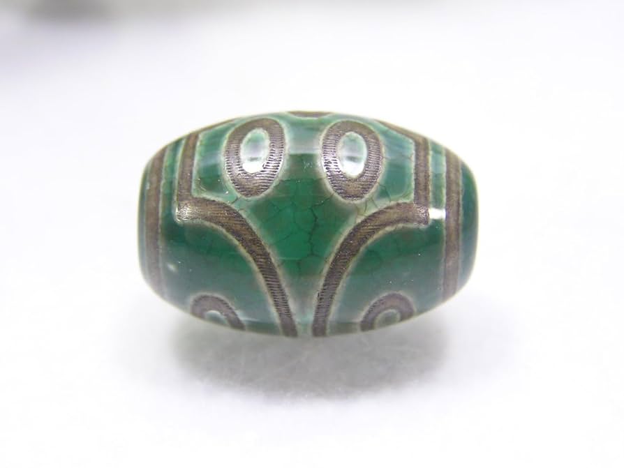 rin 天珠 Amazon.co.jp: チベット天珠 緑色の龍紋 七眼天珠(なながんてん