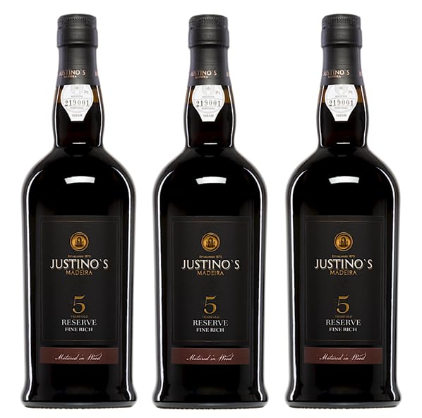 3x 0,75l - Justino's - Madeira - Reserve - Fine Rich - 5 years old | Madeira D.O.P. - Portugal - Madeira süß