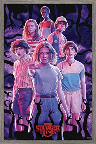 Poster Stranger Things Saison 3 sous cadre Barnwood Trends International de 37x56 cm