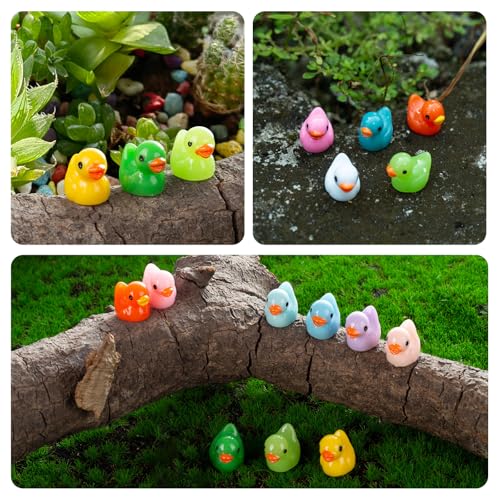 200PCS Mini Resin Ducks Tiny Garden Micro Landscape Ornament Dollhouse DIY Decor Toys Aquarium Party Prank Christmas Birthday Craft Bulk Little Potted Hide and Seek Game Figurines Potted Charms