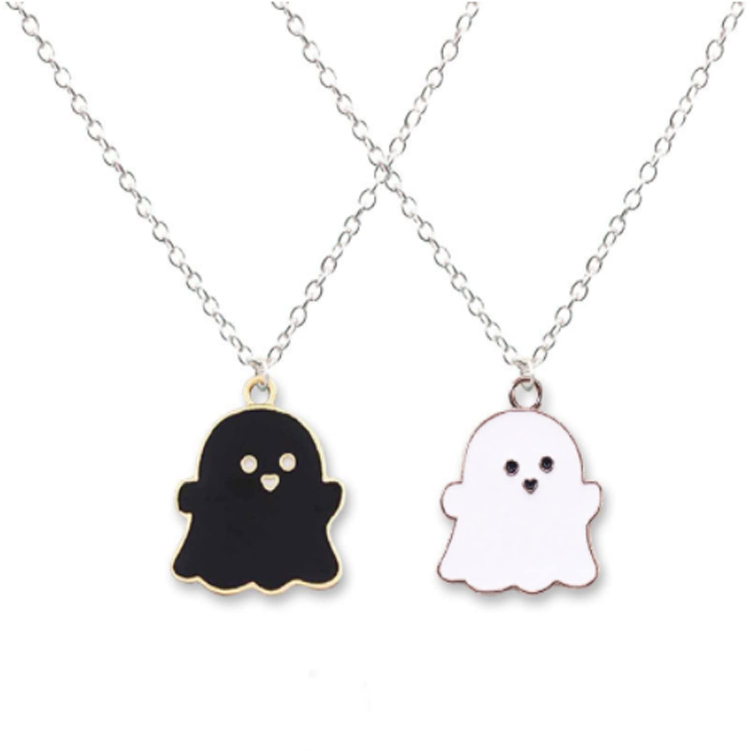 GNUOPBlack White Ghost Pendant Necklace, Lovely Ghost Enamel Charm Necklace for Women Girls, Cute Enamel Ghost Pendant Jewelry-default