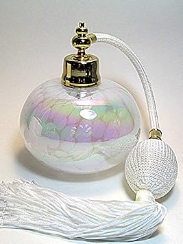 Excellent Atomizers King Perfume refillable crystal glass Bottle with white ball and tassel spray mounting.
