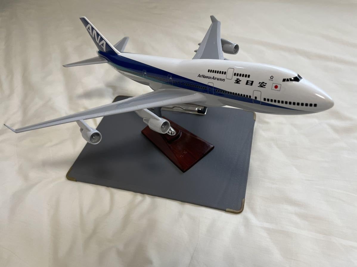 Amazon.co.jp: 全日空(ANA) B747-400 1150 モデルプレーン : おもちゃ
