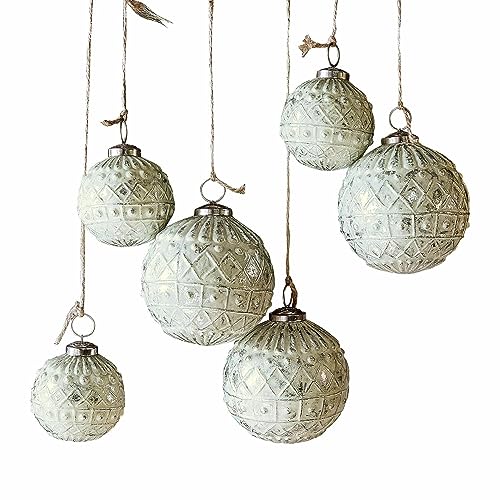 Loberon Weihnachtsschmuck 6er Set Gladwin, Weihnachtskugeln, Weihnachtsdeko, Glas, Eisen, H/Ø ca. 11/10 cm, antikweiß