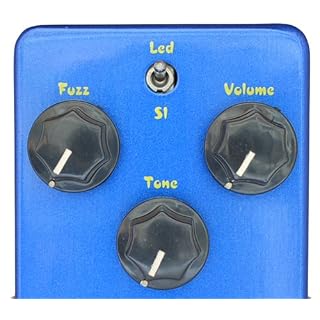 Aural Dream Purely Fuzz Pédale d’effet pour guitare avec tonalité fuzz classique des années 60 et 70 pour 2 modes Fuzz… - Les Beatles, Paul McCartney, John Lennon, RIngo Starr, George Harrison Aural Dream Purely Fuzz Pédale d'effet pour guitare avec tonalité fuzz classique des années 60 et 70 pour 2 modes Fuzz… – Image 5