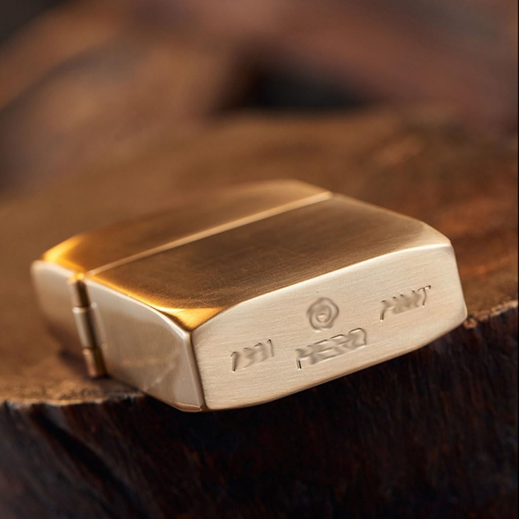 Octagonal Arc Design Armor Retro Windproof Kerosene Copper Lighter, Portable, Classic Flip-Top Grinding Wheel Ignition, High-End Men's Business Gift(B)