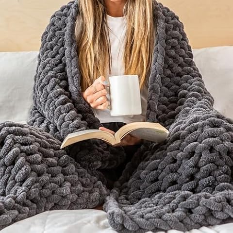 SAMIAH LUXE Large Chunky Knit Blanket Cover
