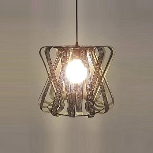 Pendentif lampe d'escalier moderne et lustre de restaurant