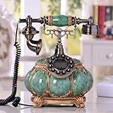 ☏ SONNERIE CLASSIQUE : Ce téléphone rétro possède une sonnerie vintage traditionnelle aux sonorités nostalgiques. Retrouvez le charme d'antan en écoutant cette sonnerie familière, vous transportant dans une époque révolue de la communication.