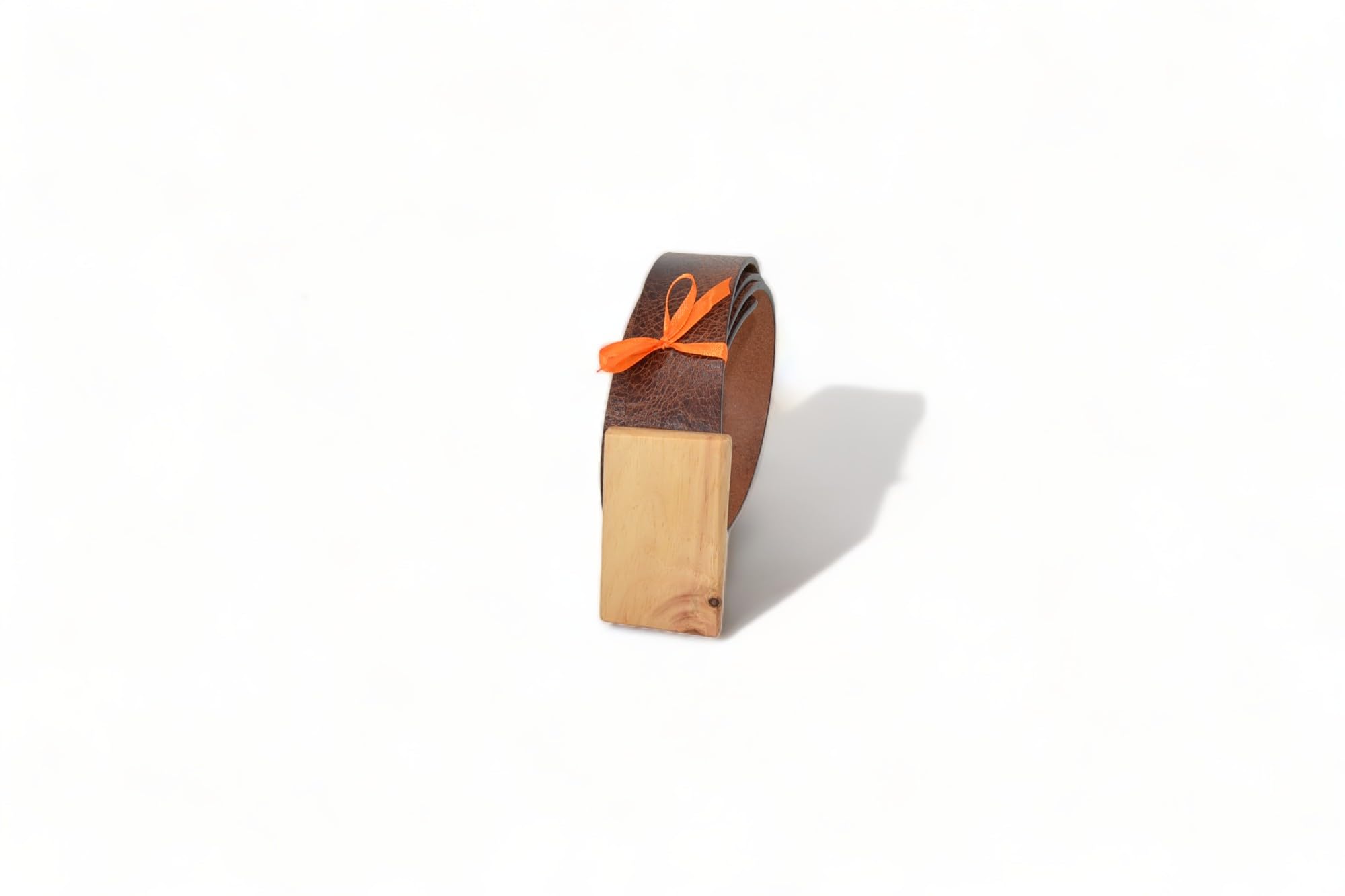 Holz Gürtel - Büffelleder - Holzgürtel - Gürtelschnalle aus Holz - Handarbeit Zirbe Zirbenholz Geschenk Geschenkidee Männergürtel geölt Natur handmade Unikat modern