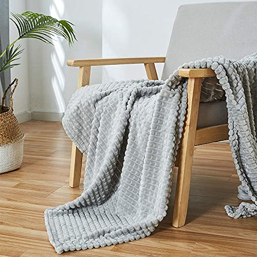 Simple&Opulence Lightweight Gray Throw Blanket For Couch,Plush,Cozy,Fluffy,Warm Soft With Stereoscopic Grid Design (Grey, 50" X 70") #TOP3