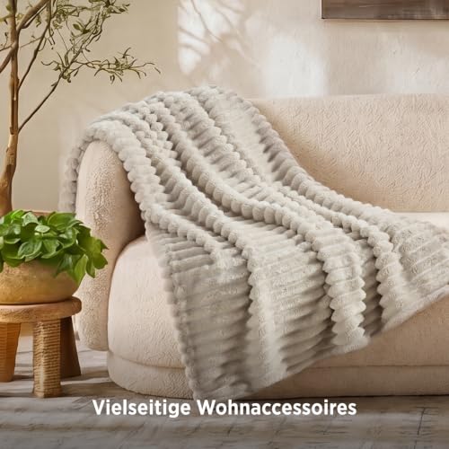 BEDSURE Kuscheldecke 150x200 Zimmer Deko - Tagesdecke, Beige – Ansicht 4