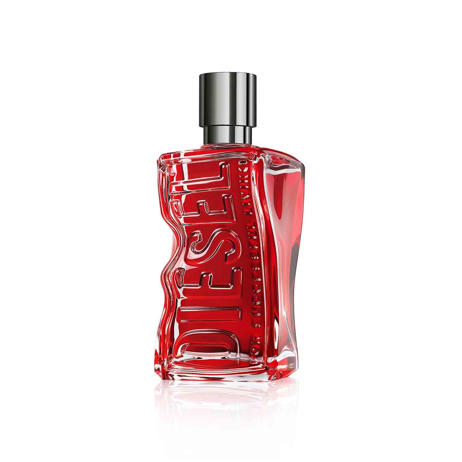 Diesel D Red Eau de Parfum Uomo, Profumo Uomo Fresco e Appassionato, Fragranza Agrumata e Legnosa, Note di Pompelmo Rosso, Lavanda e Legno di Sandalo, A Lunga Durata, Profumo di Lusso per Uomo