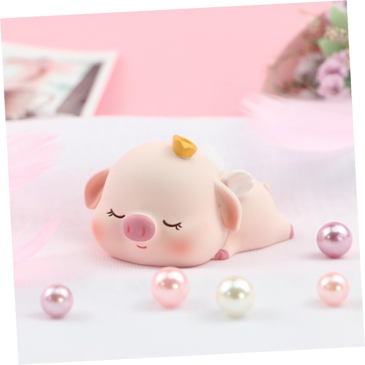 Kisangel 4pcs Resin Pig Cake Decorations Miniature Cartoon Ornaments for Birthday Party Cake and Car Interior Cute Figurines for Fairy Garden Home Desk Display