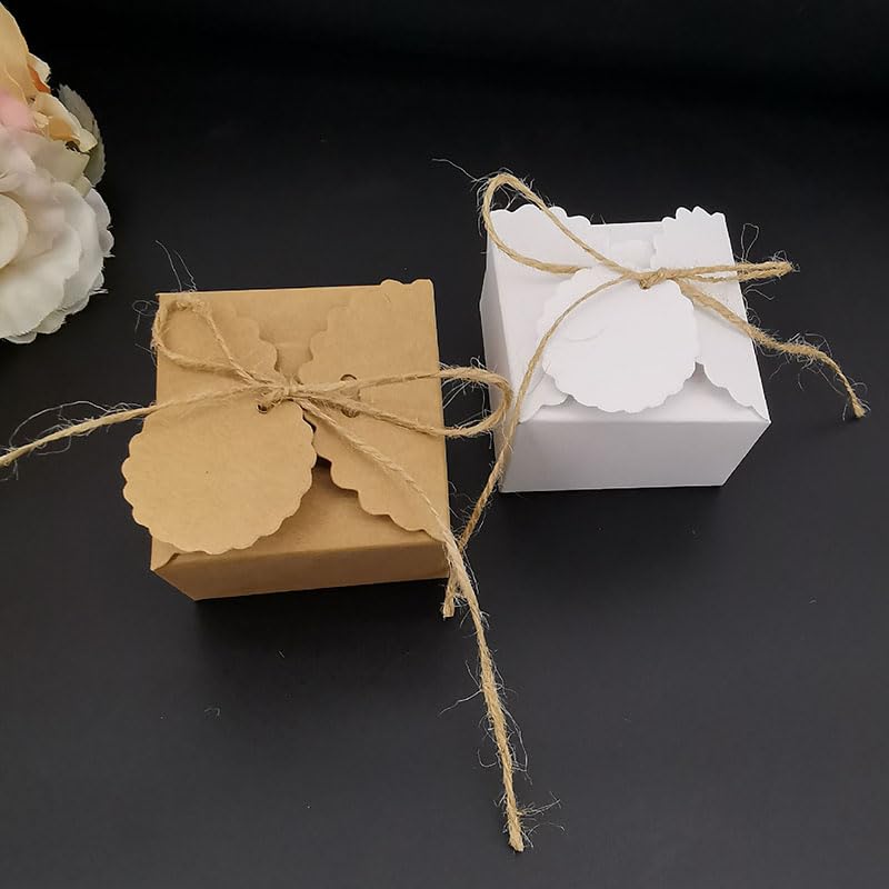 30/50/100Pcs Kraft Paper Christmas Wedding Candy Box Bomboniera Scatole per imballaggio Regalo con Corda Baby Shower Decorazione per Feste di Compleanno