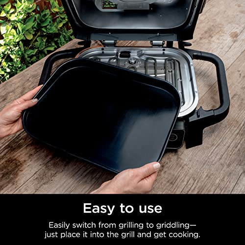 Ninja XSKGRDPLTC Woodfire Outdoor Flat Top Griddle Plate, Compatible with Ninja Woodfire Grills (OG700 Series), Ceramic Coating, Black/Grey by Ninja - Image 5