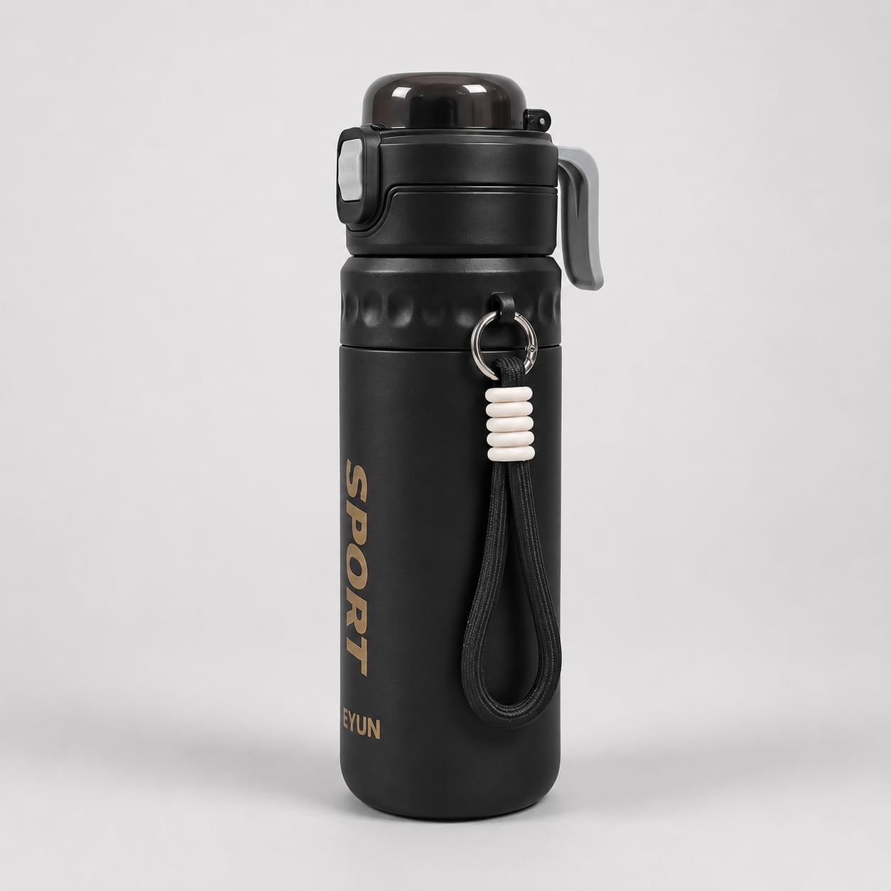 EYUN 750ml 2-in-1 Spray Water Bottle with Mist Function, Leakproof BPA Free Sports Gym Bottle with Carry Strap, Reusable for Running, Cycling, Yoga, Travel & Outdoor Use (Black)-picture-11