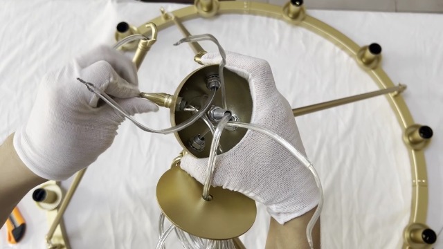 Uboxin D52 Large Gold Wagon Wheel Chandelier 20 Light with