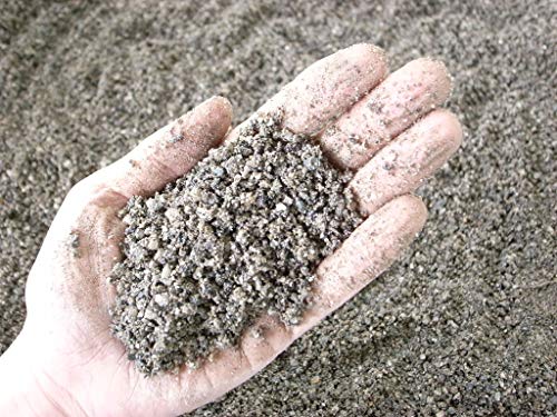 山砂 と 川砂 の違いを解説 価格は 芝生にはどっち