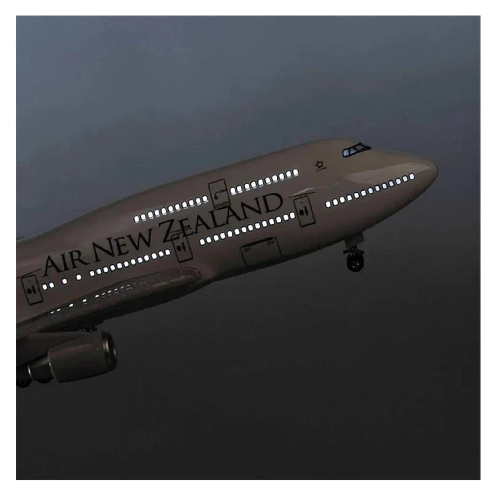 Odlewane zabawki samolotowe w skali 1/150 dla B747 nowa zelandia model samolotu samolot żywiczny model samolotu Model samolotu samoloty do zbierania i wyświetlania do zbierania i wyświetlania (ze