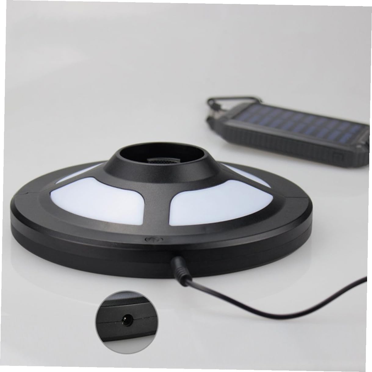 Lampe Parapluie LED Multifonction pour Camping Extérieur Lumière Urgence Portable Piles Pour Tentes et Activités de Nuit