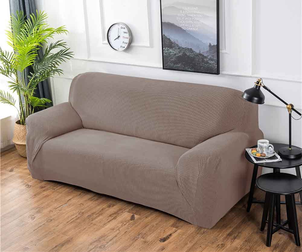 Housse de canapé universelle camel pour protéger le salon des chiens