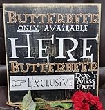 Panneau humoristique en bois – Magic World, Butterbeer Served Here & Butterbeer Available Here – Plaque décorative en bois rustique 20,3 x 20,3 cm