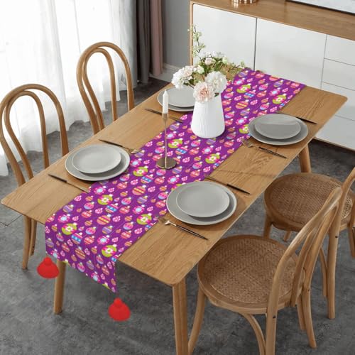 Chemin de table antidérapant à pompons pour protéger et décorer votre buffet - 2