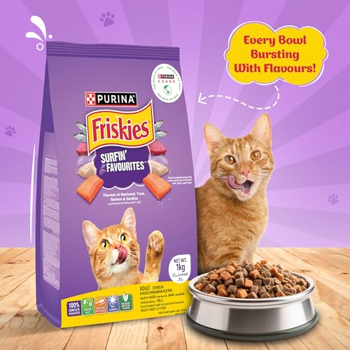 Image of FRISKIES Surfin' Favourites Cat Food, Mackerel Tuna Salmon & Sardine Flavours, 1kg, Packet (Pack of 2), Adult, Dry